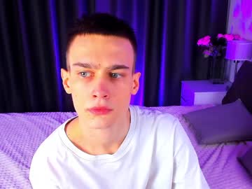 Kevin_Kess Chaturbate stream image from February 04, 2025