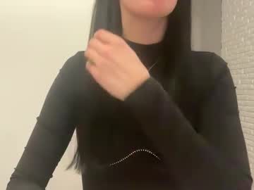 Arina_Beby Chaturbate stream image from February 04, 2025
