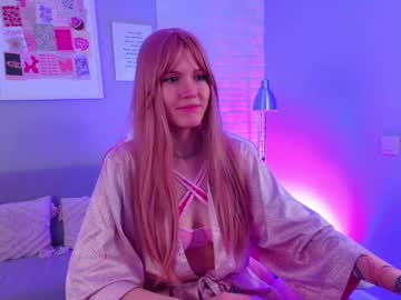 Nellloyns Chaturbate stream image from February 04, 2025