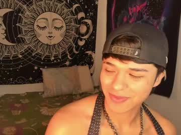 Victorino_Jhonson Chaturbate stream image from February 04, 2025