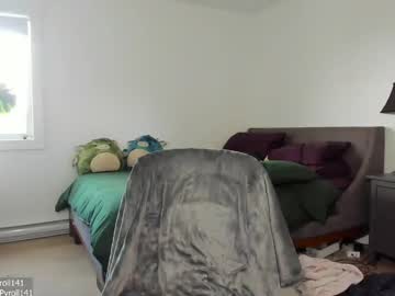 Astridluxe Chaturbate stream image from February 04, 2025