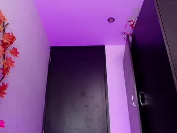 Celestinepurple Chaturbate stream image from February 04, 2025