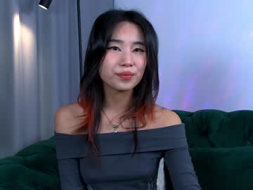 Evelinbunny Chaturbate stream image from February 04, 2025