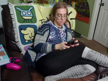 Linzy19 Chaturbate stream image from February 04, 2025