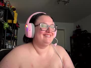 Purrrrrkitty Chaturbate stream image from February 04, 2025