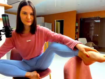 Adagrand Chaturbate stream image from February 04, 2025