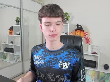 Calvin_Loves_You Chaturbate stream image from February 04, 2025