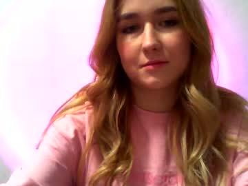 Lulu_Baby1 Chaturbate stream image from February 04, 2025