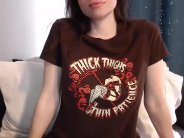 Tinyytina Chaturbate stream image from February 04, 2025