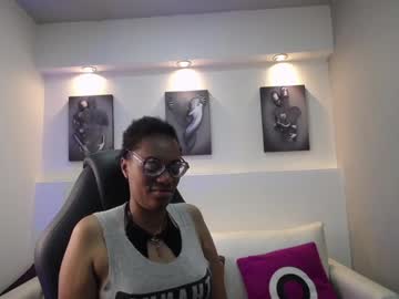 Kataleya_Quen Chaturbate stream image from February 04, 2025
