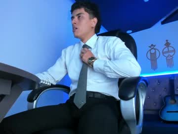 Mikebrenner_ Chaturbate stream image from February 04, 2025
