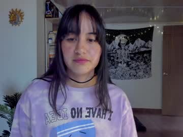 Nia_Blaze Chaturbate stream image from February 04, 2025