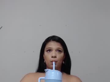 Nicol_Love0 Chaturbate stream image from February 04, 2025