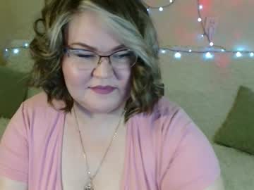 Vivien__Wet Chaturbate stream image from February 04, 2025