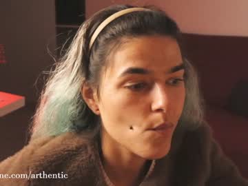 Zorosgiirl Chaturbate stream image from February 04, 2025