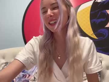Barbiesuka Chaturbate stream image from February 04, 2025