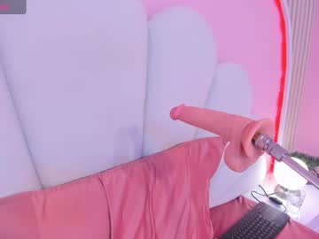 Dafne_Little Chaturbate stream image from February 04, 2025