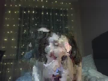 Valerie_Mooon Chaturbate stream image from February 04, 2025