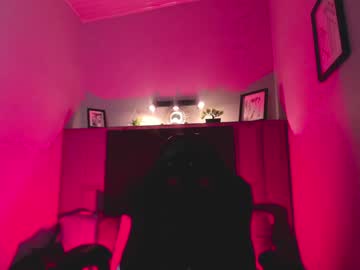 Angel4__ Chaturbate stream image from February 04, 2025