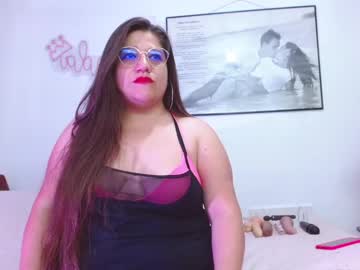 Giorgina_Montiere Chaturbate stream image from February 04, 2025
