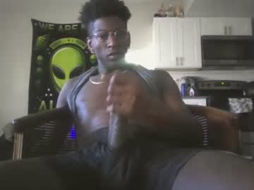 Kingnazo12 Chaturbate stream image from February 04, 2025