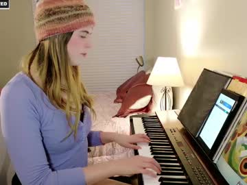 Rose77782 Chaturbate stream image from February 04, 2025