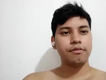 Andreyy_Joness Chaturbate stream image from February 04, 2025
