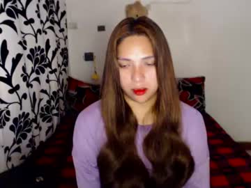 Hugefilipinacock Chaturbate stream image from February 05, 2025