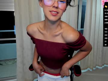 Milania_Stark Chaturbate stream image from February 05, 2025