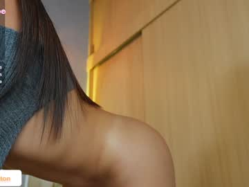 Sophie_Belton Chaturbate stream image from February 05, 2025