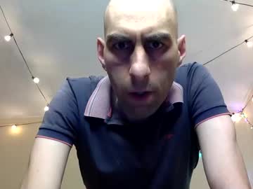 Handsomealfie Chaturbate stream image from February 05, 2025