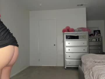 Mariahpinkkitty Chaturbate stream image from February 05, 2025