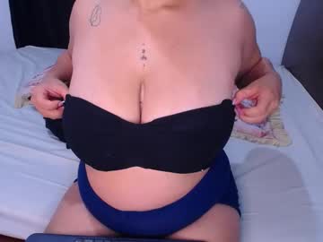 Wanda_Ember Chaturbate stream image from February 05, 2025