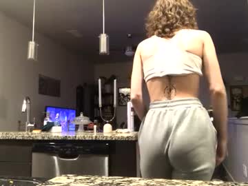 Clementinelovesrex Chaturbate stream image from February 05, 2025