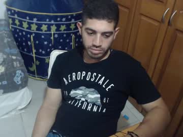 Mrcum24 Chaturbate stream image from February 05, 2025