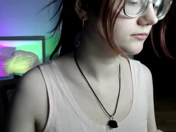 Browneyess_ Chaturbate stream image from February 05, 2025