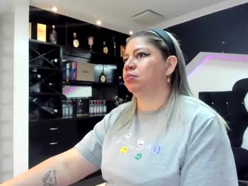 Jade_Simmons Chaturbate stream image from February 05, 2025