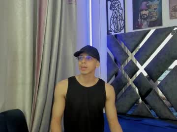 Mike_Lutter Chaturbate stream image from February 05, 2025