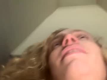 Penutbuttajelllytime Chaturbate stream image from February 05, 2025