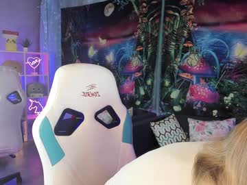 Tiffanybatson Chaturbate stream image from February 05, 2025