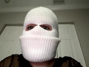 Tiinkerbell26 Chaturbate stream image from February 05, 2025