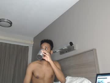 Chrisvacherx Chaturbate stream image from February 05, 2025
