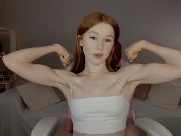 Leahsthetics Chaturbate stream image from February 05, 2025