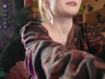 Charming_Lilly Chaturbate stream image from February 05, 2025