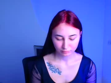 Emma_Loon Chaturbate stream image from February 05, 2025