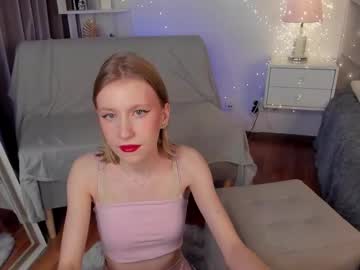 Lilywebb Chaturbate stream image from February 05, 2025
