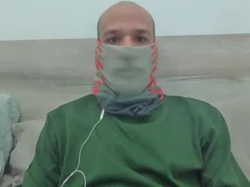 Thetubedscarfguy Chaturbate stream image from February 05, 2025
