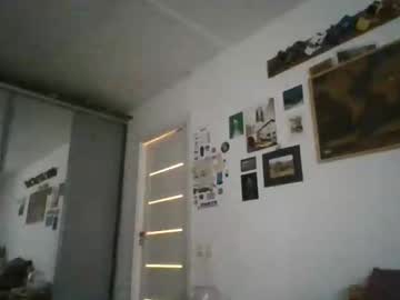 Glitter_Doll Chaturbate stream image from February 05, 2025