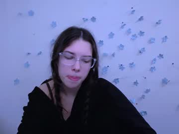 Luxurymur_ Chaturbate stream image from February 05, 2025