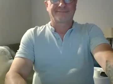 Moamale Chaturbate stream image from February 05, 2025
